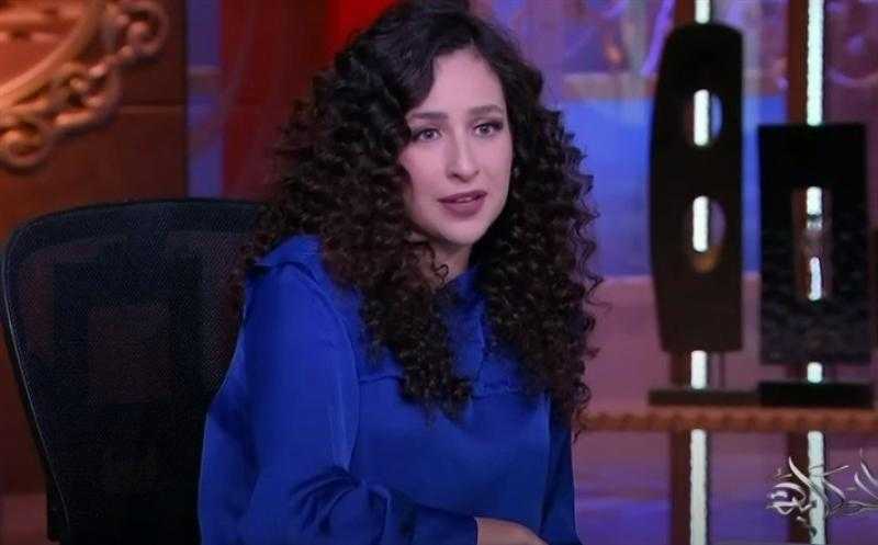 بعد اتهامها بسرقة رسومات فنان روسي.. «التشكيليين» تتبرأ من غادة والي