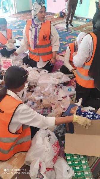 طلائع الفرق الكشفية بوزارة الرياضة تُشارك في استقبال الأشقاء من السودان