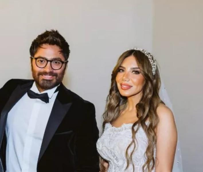 تامر حسني ومديرة أعماله