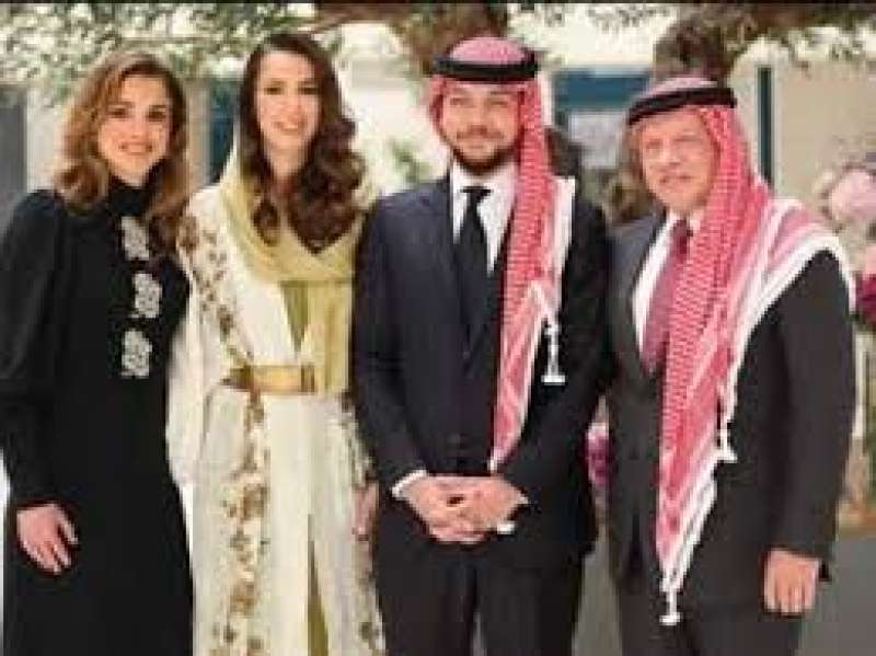العائلة المالكة بالأردن 