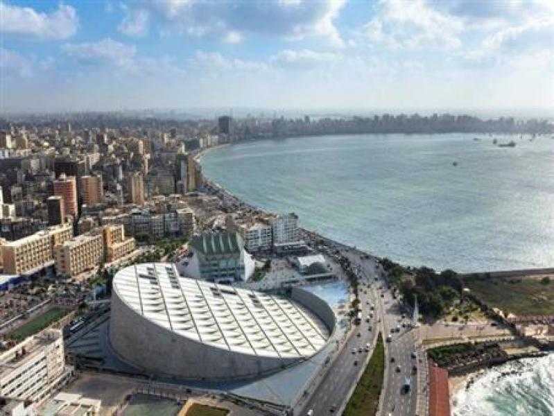 حالة فريدة.. السيسي يؤكد دعمه الكامل لمكتبة الإسكندرية ودورها المهم