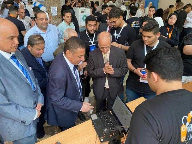 بالأسماء.. طلاب هندسة جامعة بدر يقدموا 48 مشروعا في 6 برامج متميزة