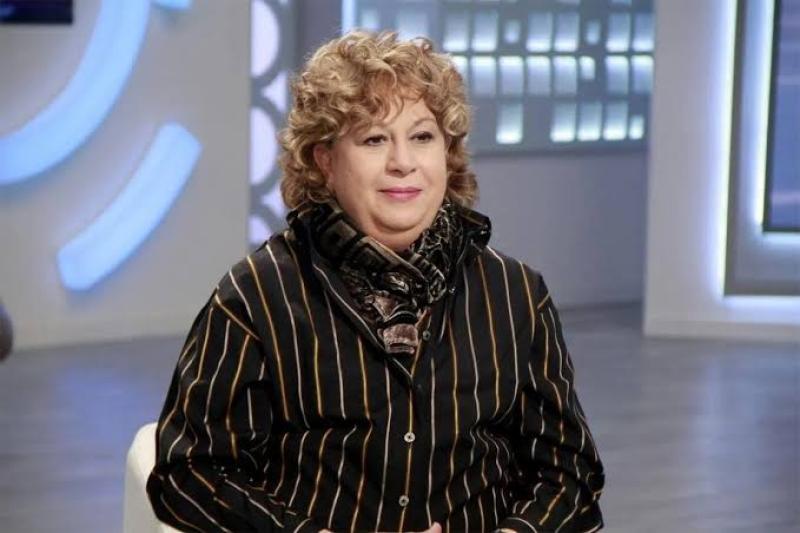 بعد غياب طويل.. شاهد أحدث ظهور للفنانة سمية الألفي