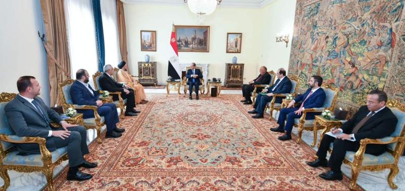 اثناء اللقاء 