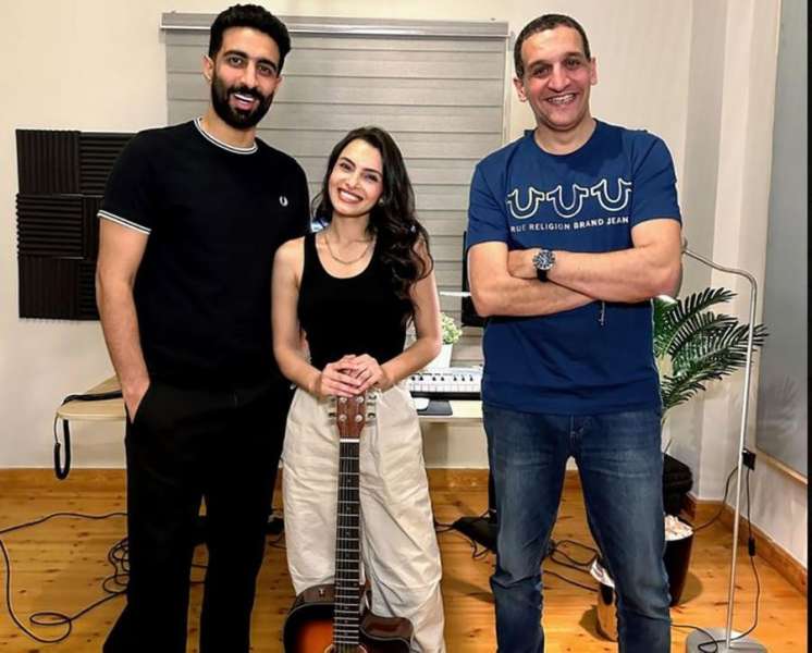 إيهاب صالح مع كارمن سليمان ومصطفى جاد