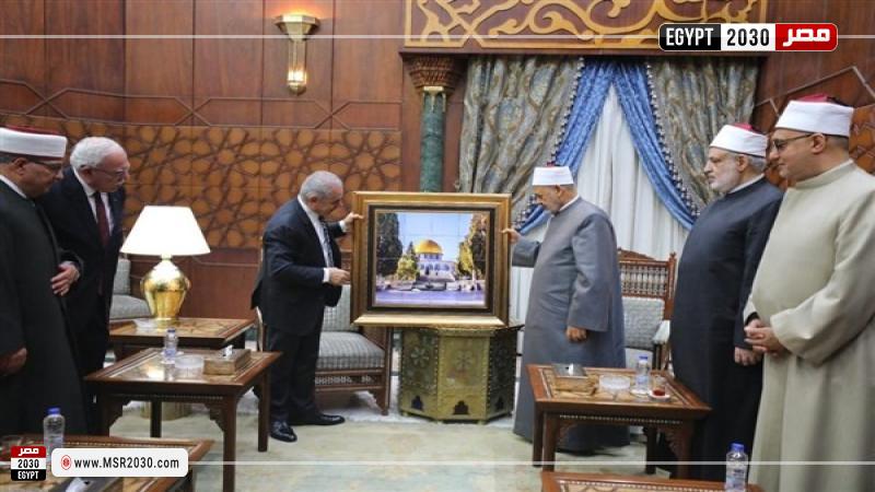 شيخ الأزهر خلال استضافة رئيس وزراء فلسطين