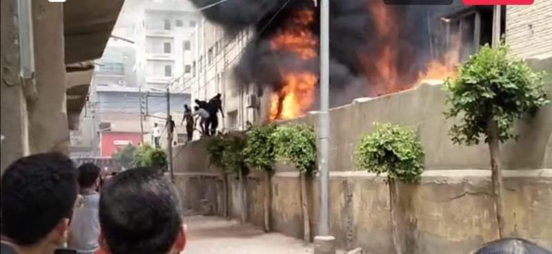 صورة من الحريق 