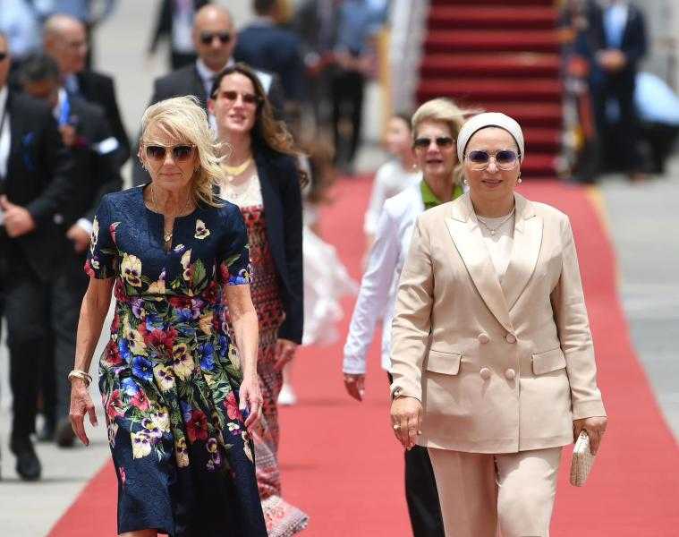 قرينة الرئيس الأمريكي تُشيد بحسن الاستقبال وكرم الضيافة في مصر