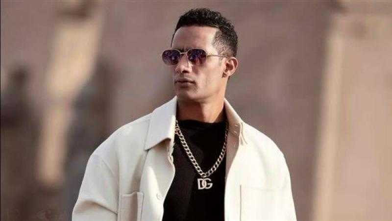 محمد رمضان يحتفل بعيد ميلاد نجيب ساويرس