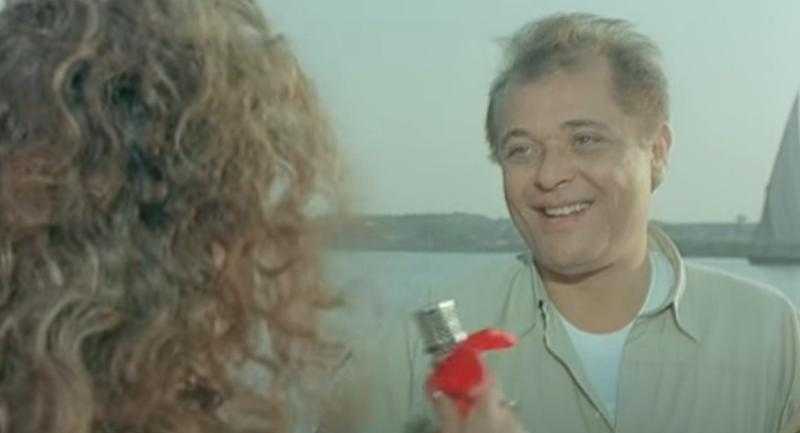 في ذكرى ميلاده.. محطات فنية في حياة محمود عبد العزيز