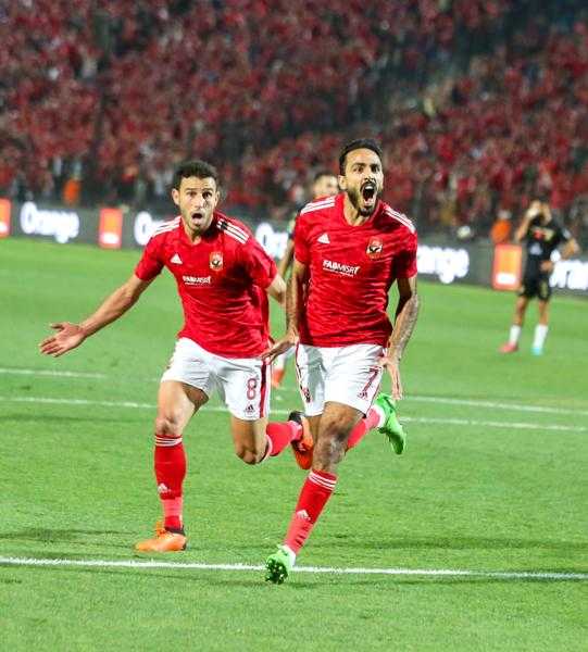 الأهلي يدرس تقديم شكوى ضد حكم مباراة الوداد في نهائي أبطال إفريقيا