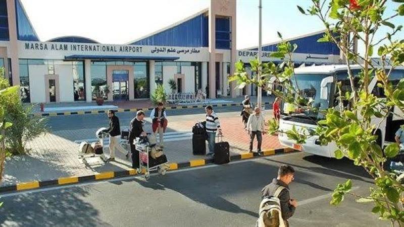 بعد استقباله لـ 10 رحلات سياحية اليوم.. ماذا تعرف عن مطار مرسى علم الدولي وأهميته؟