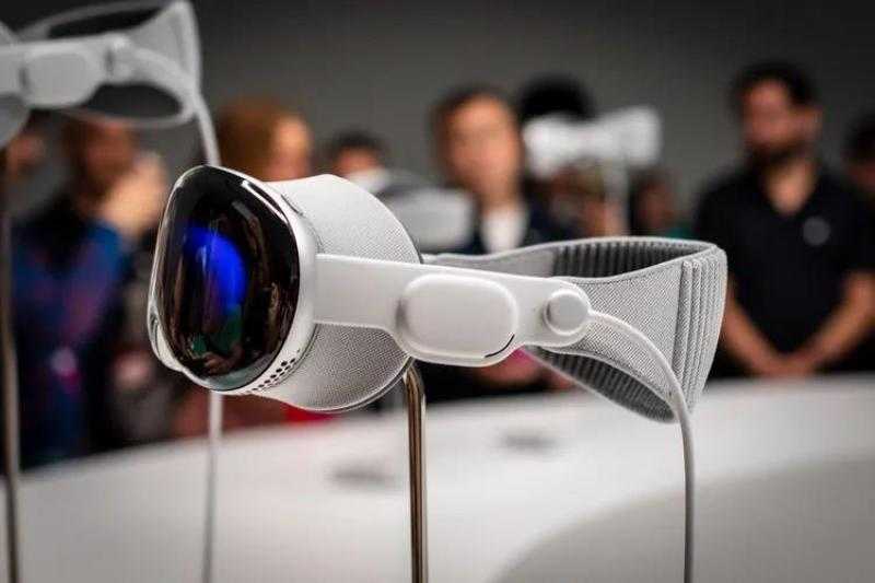 مستقبل الواقع المختلط.. النظرة الأولى لـ Apple Vision Pro
