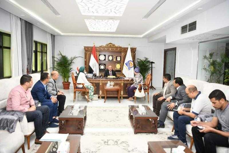مؤسسة بنك مصر تلتقى بمحافظ قنا وصناع الخير لتسليم عدد من المشروعات التنموية