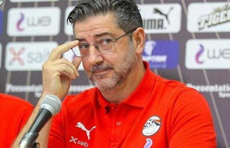 فيتوريا: هذا سبب ضم الشناوي وسنجرب لاعبين جدد