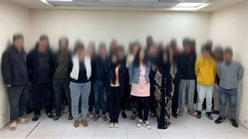 المتهمين 