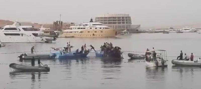 «مصر 2030» ترصد لحظة اصطياد سمكة القرش بعد حادث الغردقة - فيديو