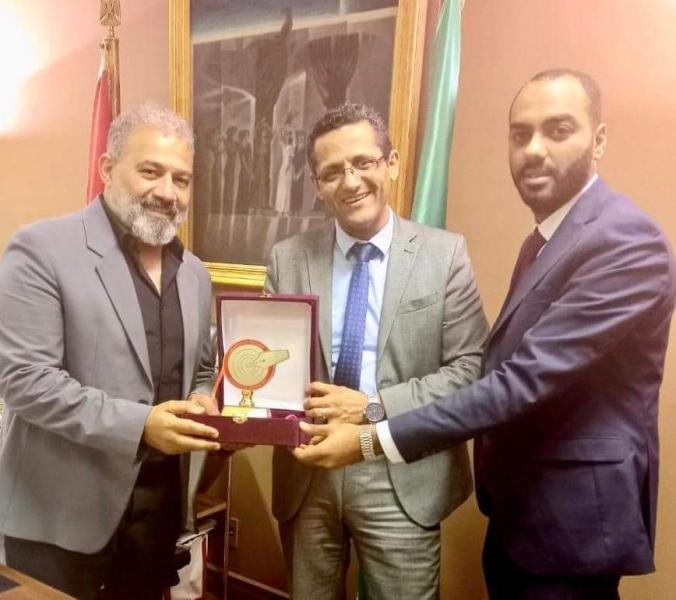 نقيب الصحفيين 
