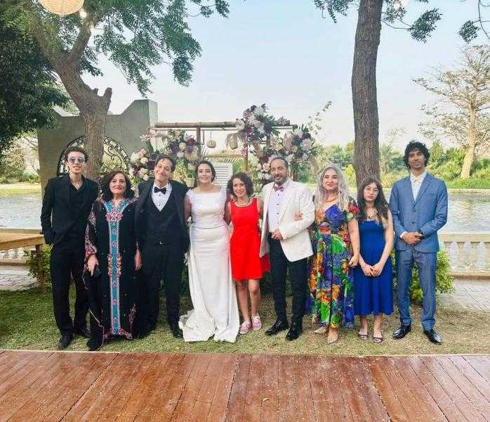 بالصور.. علي الحجار يحتفل بزفاف نجله