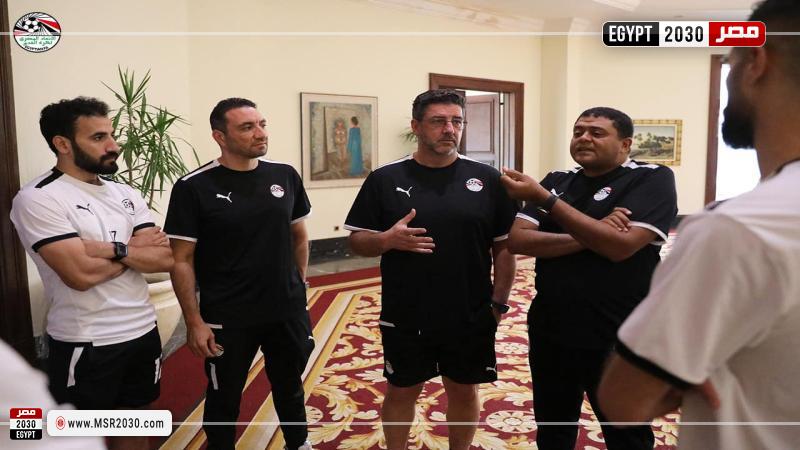 روي فيتوريا