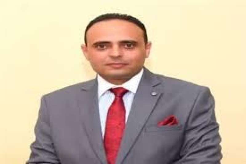 الدكتور السيد خضر 
