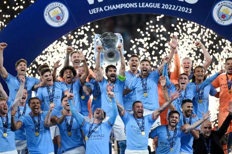 شاهد.. مراسم تتويج مانشستر سيتي بلقب دوري أبطال أوروبا
