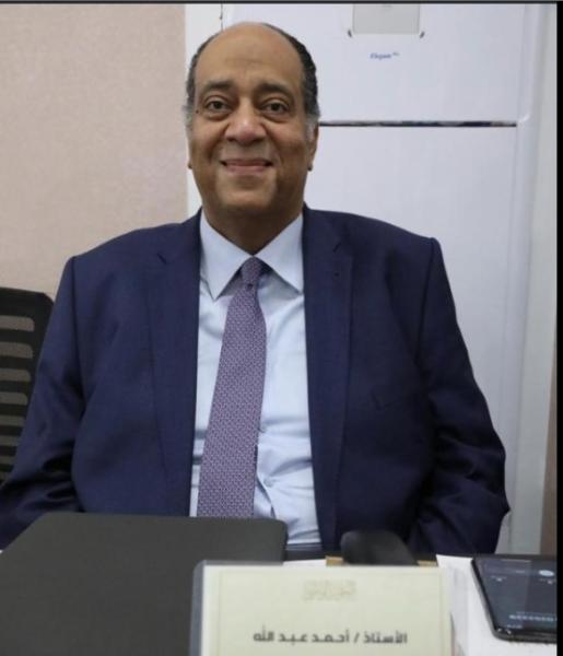  أحمد عبد الله