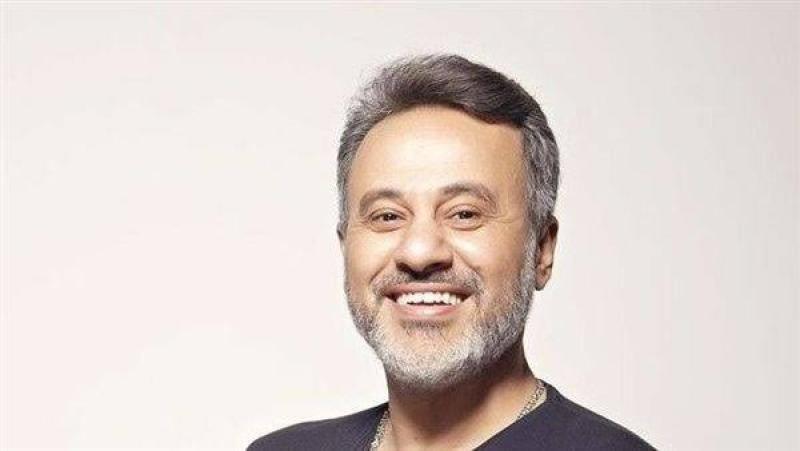 إيهاب فهمي يتوقع نتيجة مباراة الأهلي من خلال ”مصر 2030”