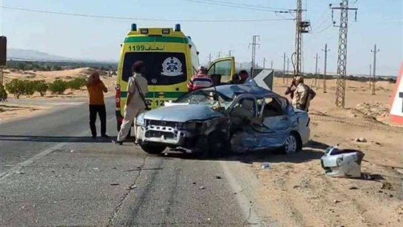 إصابة 7 أشخاص صدمتهم سيارة بطريق قارون السياحي بالفيوم