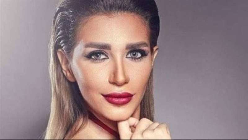 سارة نخلة 