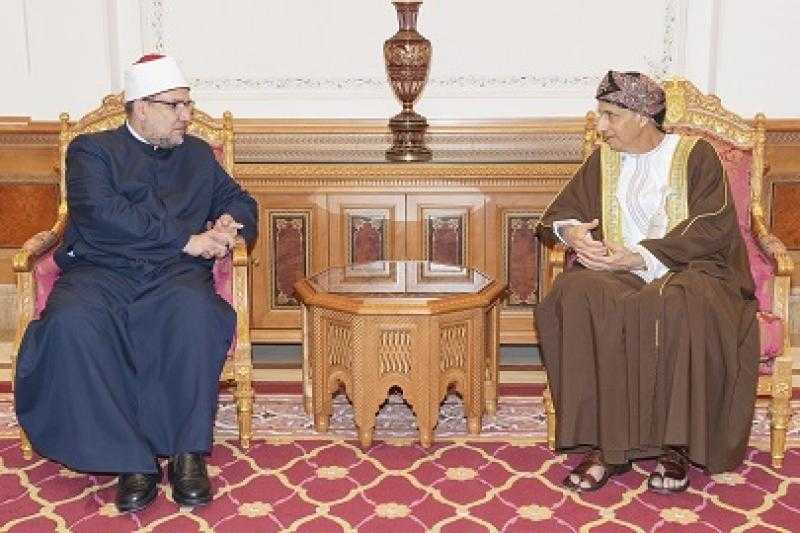 نائب رئيس الوزراء العماني يستقبل وزير الأوقاف