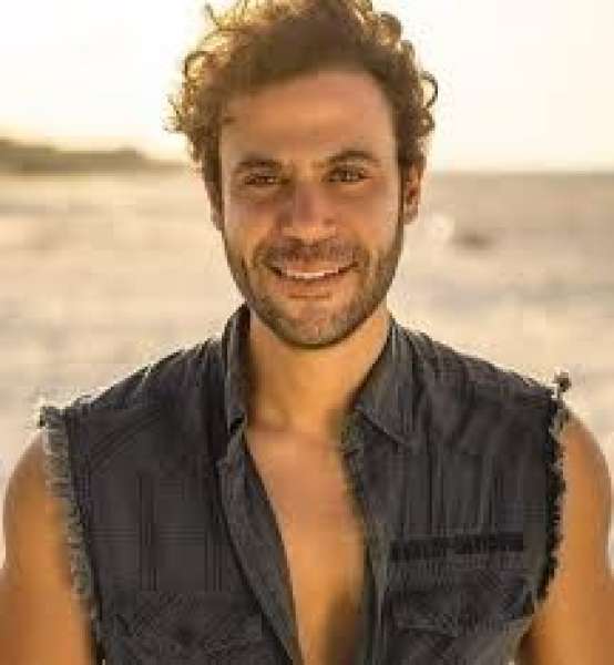 محمد إمام 