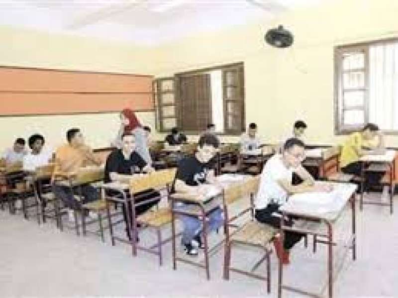 الطلاب الثانويه العامه 