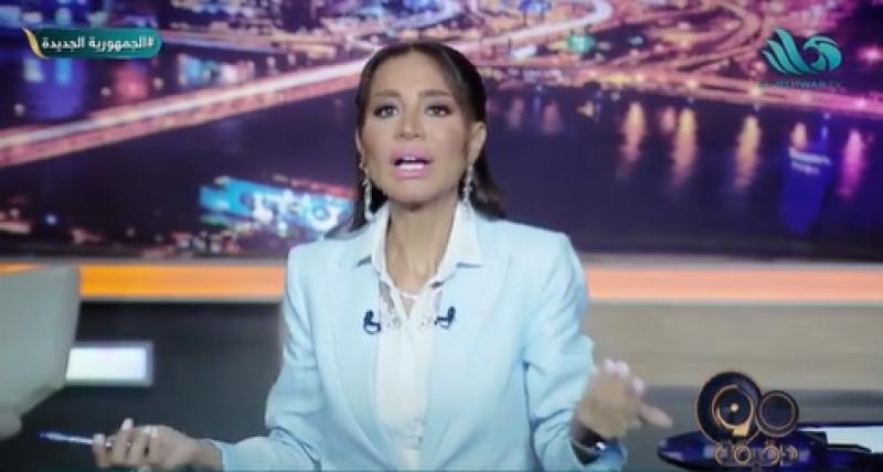 الفنانة حلا شيحة