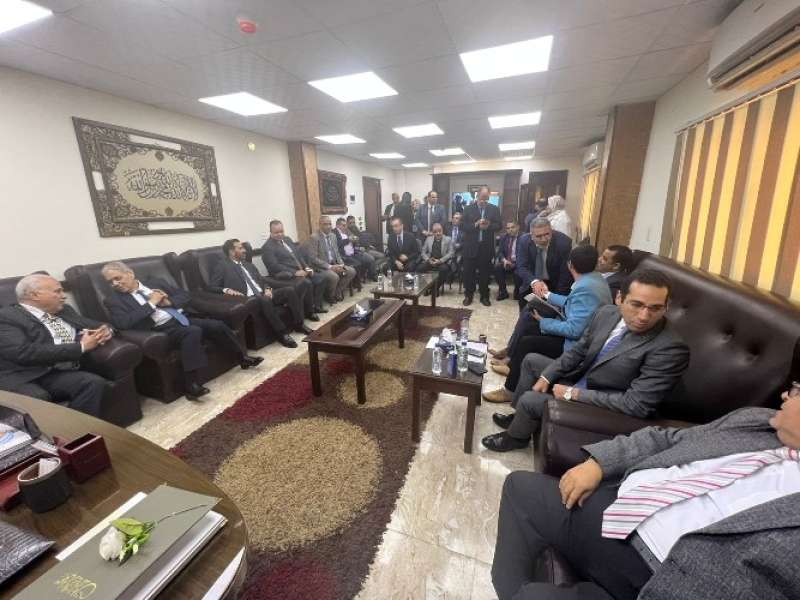 قيادات «الكهرباء» يشاركون في افتتاح عيادات روكسي