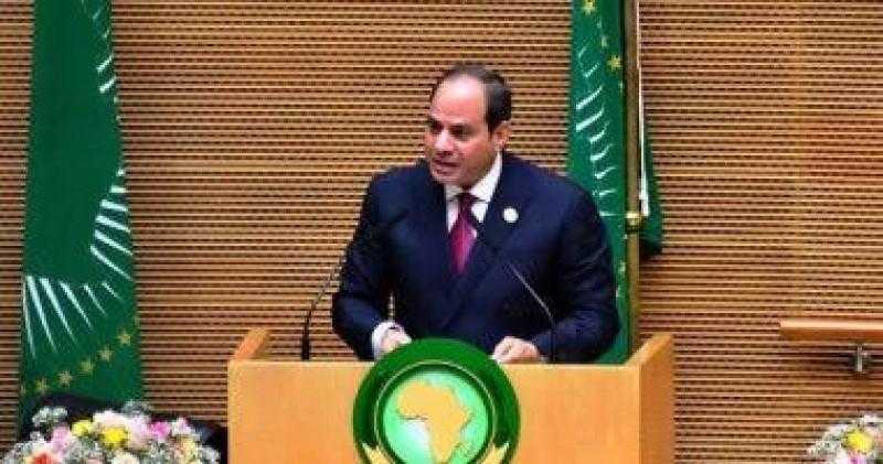 لازم تسمعوا كويس.. السيسي: كل طوبة في البلد دي أنا معاها وشايفها