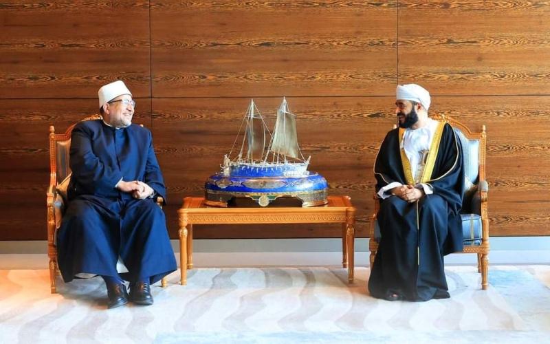 خلال اللقاء