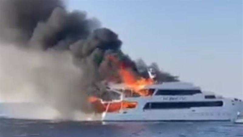 العثور على جثة سائح بريطاني في حريق لانش سياحي بمرسى علم