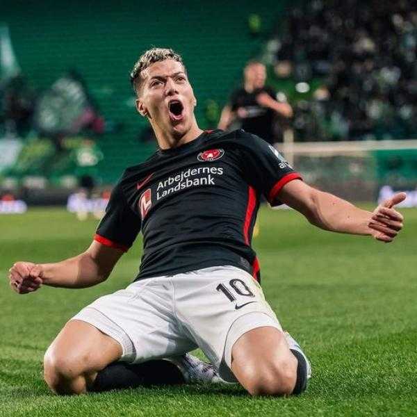 ضم إمام عاشور للأهلي؟.. رد وتلميح غير متوقع من سيد عبدالحفيظ