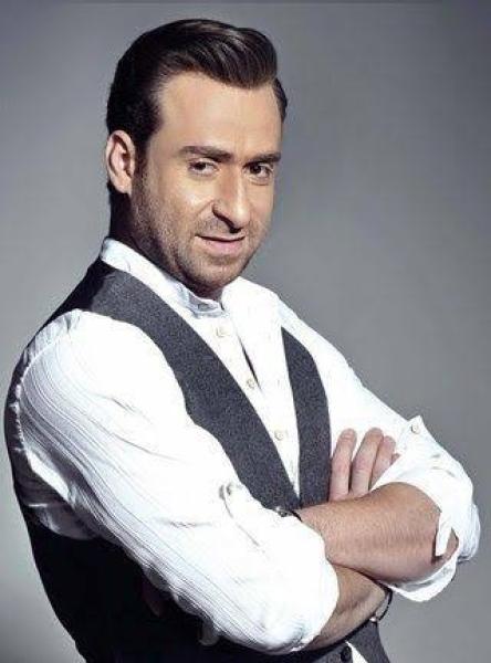 نضال الشافعي يواصل تصوير مشاهد مسلسل «طبيبة شرعية»