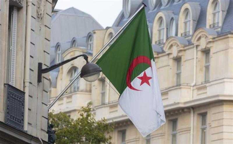 الجزائر تنفي ما تردد حول طلبها من السفير الإماراتي مغادرة أراضيها