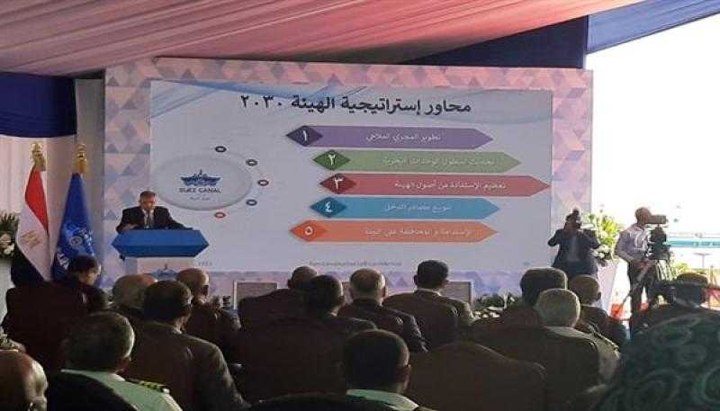 أسامة ربيع عن خصخصة قناة السويس: «غير وارد على الإطلاق»