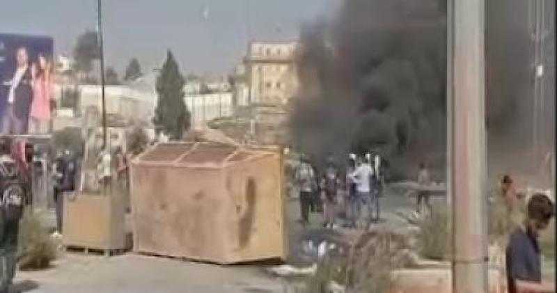 مستوطنون يصيبون 12 فلسطينيا بالرصاص شمال رام الله