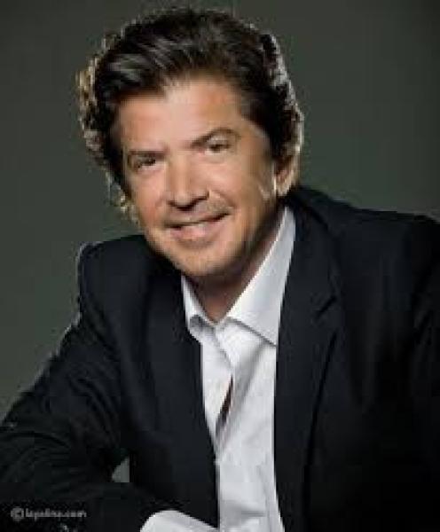 وليد توفيق يطرح أغانيه الجديدة باللهجة المصرية