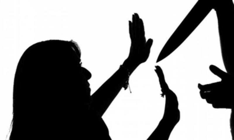 مقتل زوجة على يد زوجها بالفيوم