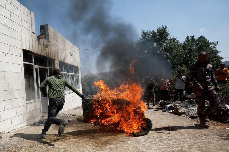 الوضع خرج عن السيطرة.. دعوات فلسطينية بانتفاضة ثالثة