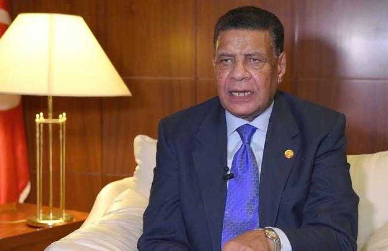 وفاة قائد قوات الحرس الجمهوري السابق.. محطات في حياة اللواء محمود خلف الفارس الذي حارب بالسيف والقلم
