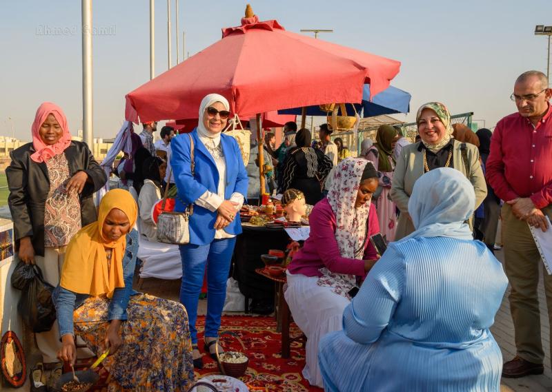 الشباب والرياضة وهيئة تردى زوم السويسرية تحتفلان يوم اللاجئ العالمي
