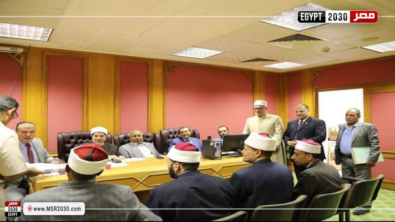 المقابلات الشخصية لاختيار مبعوثي الأزهر لدول العالم