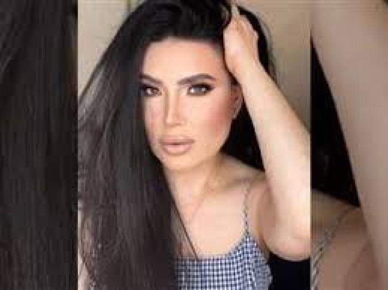 عبير صبري تخضع لجلسة تصوير